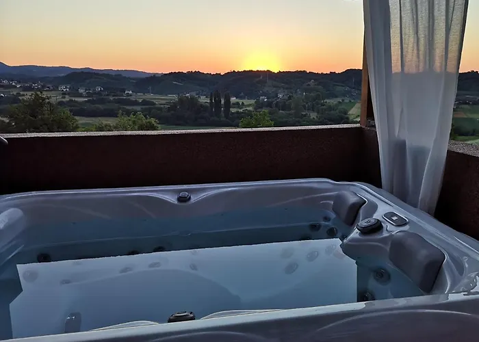 Apartment Viksa With Jacuzzi