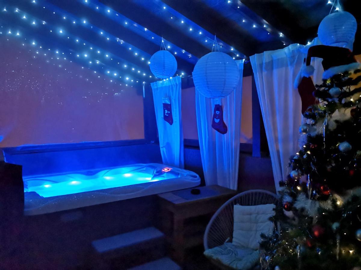 Viksa With Jacuzzi Zagreb